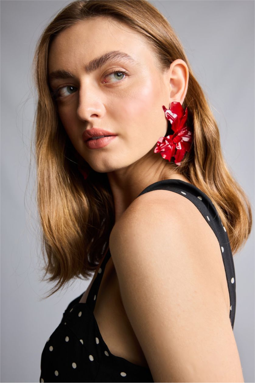 WOMAN Red Earring