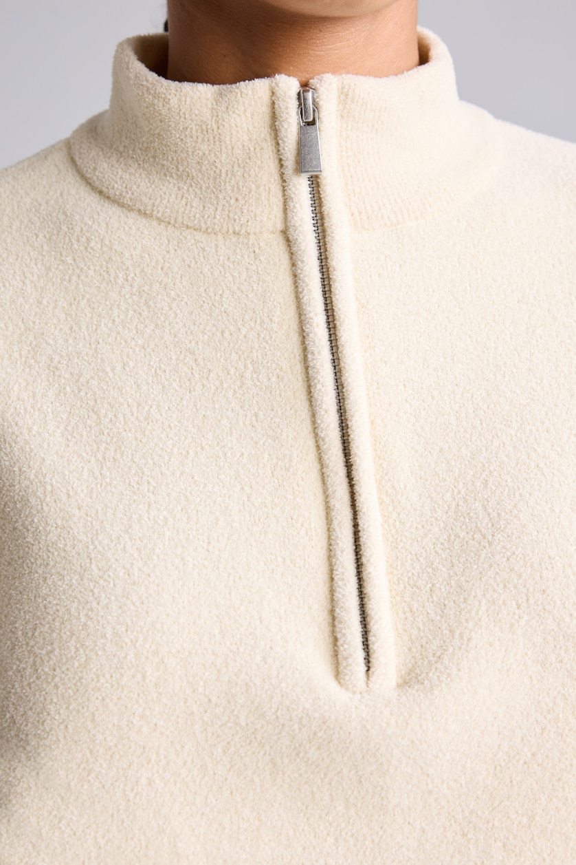 Kadın Kırık Beyaz Oversize Fermuarlı Yaka Basic Kazak