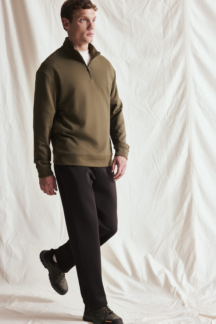 MAN Black Standard Fit Scuba Fabric Jogger