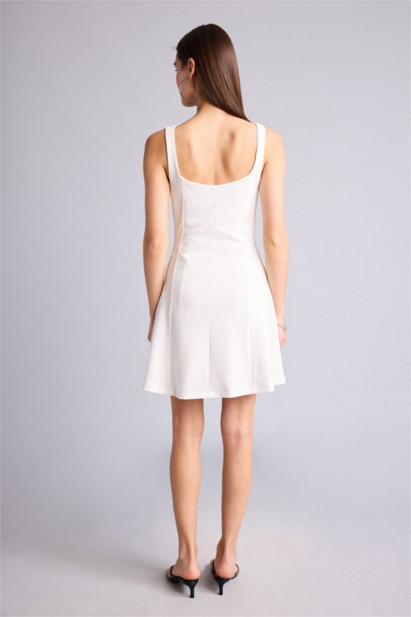 Women White Crepe Dress