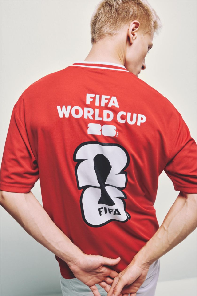 Men Red Boxy Fit Short Sleeve T-Shirt