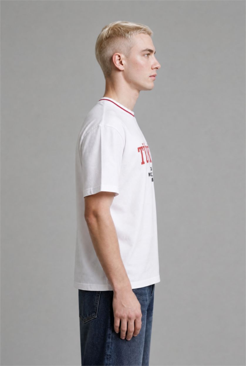 Men White Boxy Fit Short Sleeve T-Shirt