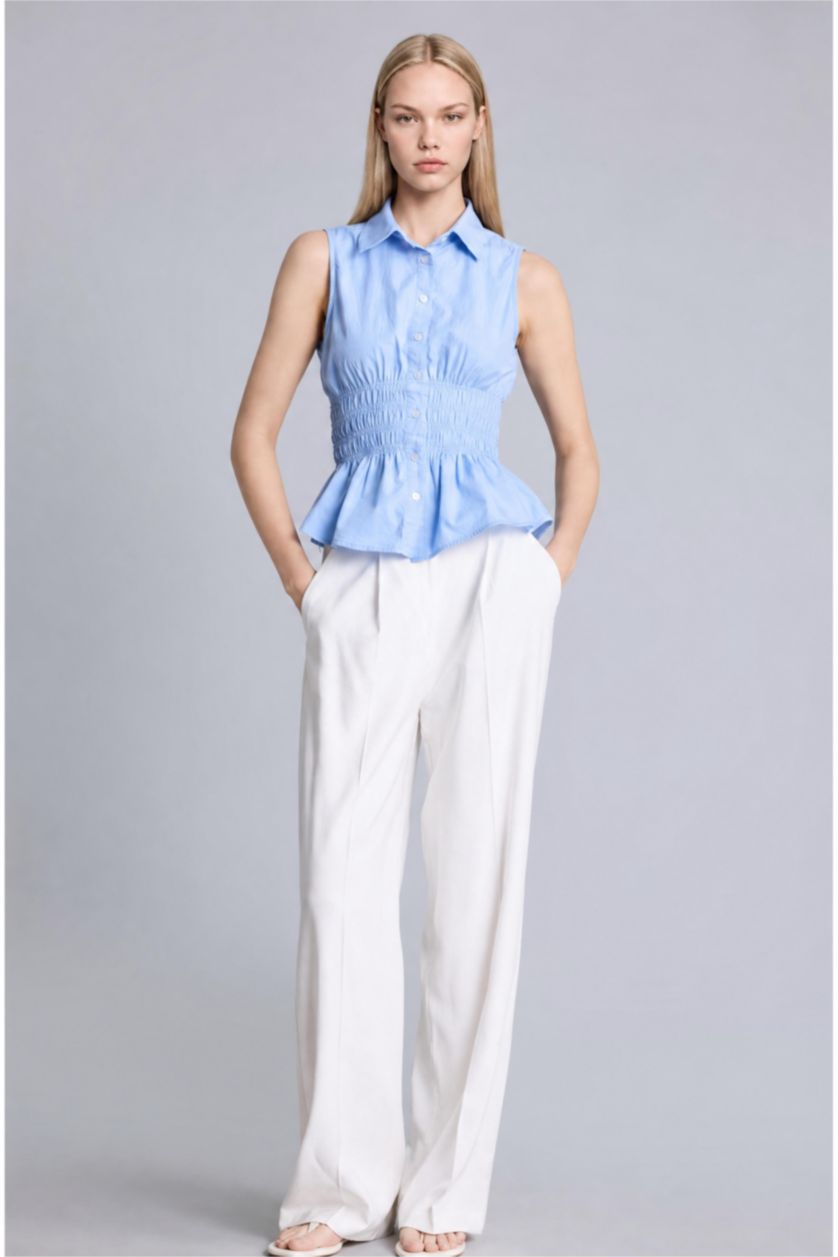 Woman Blue Slim Fit Poplin Sleeveless Shirt