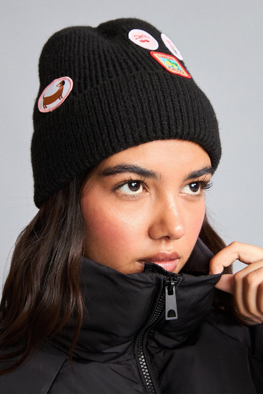 FEMME Noir Bonnet pour femme avec broderie d’étiquette