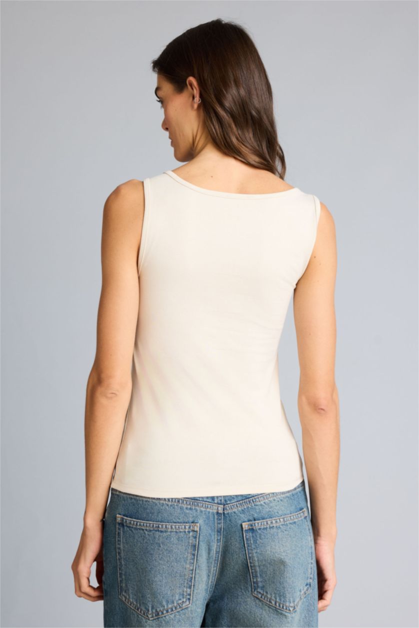 Woman Beige Slim Fit Basic Round Collar Sleeveless Tank Top