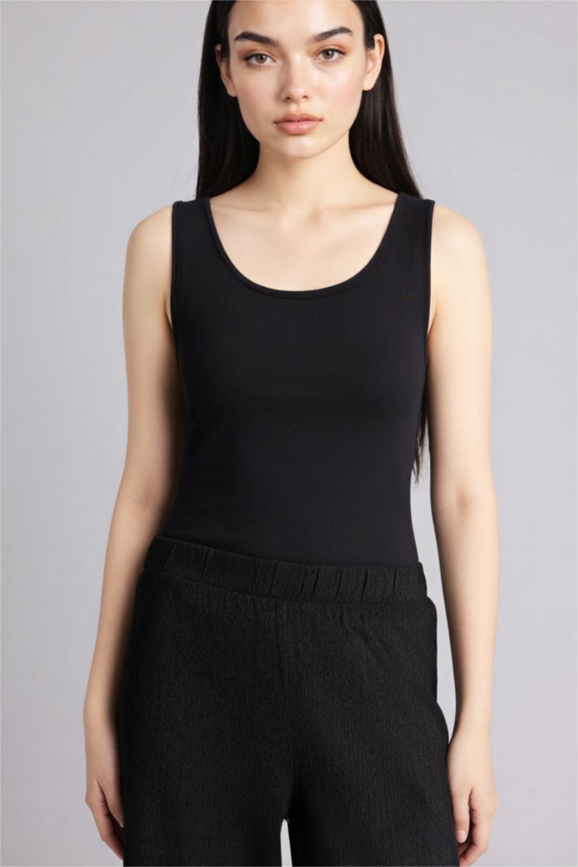 Kadın Siyah Slim Fit Basic Yuvarlak Yaka Atlet