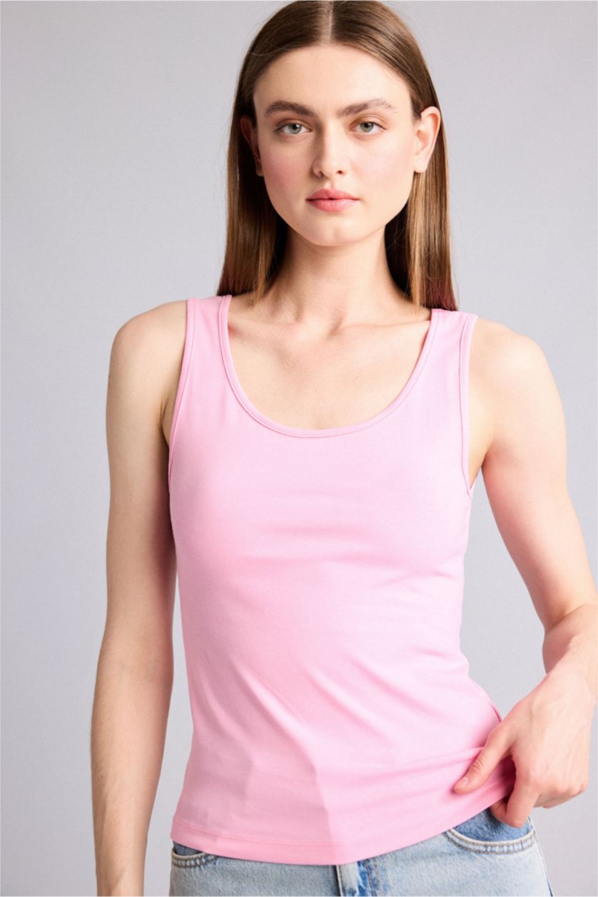 Women Pink Slim Fit Basic Round Collar Sleeveless Tank Top