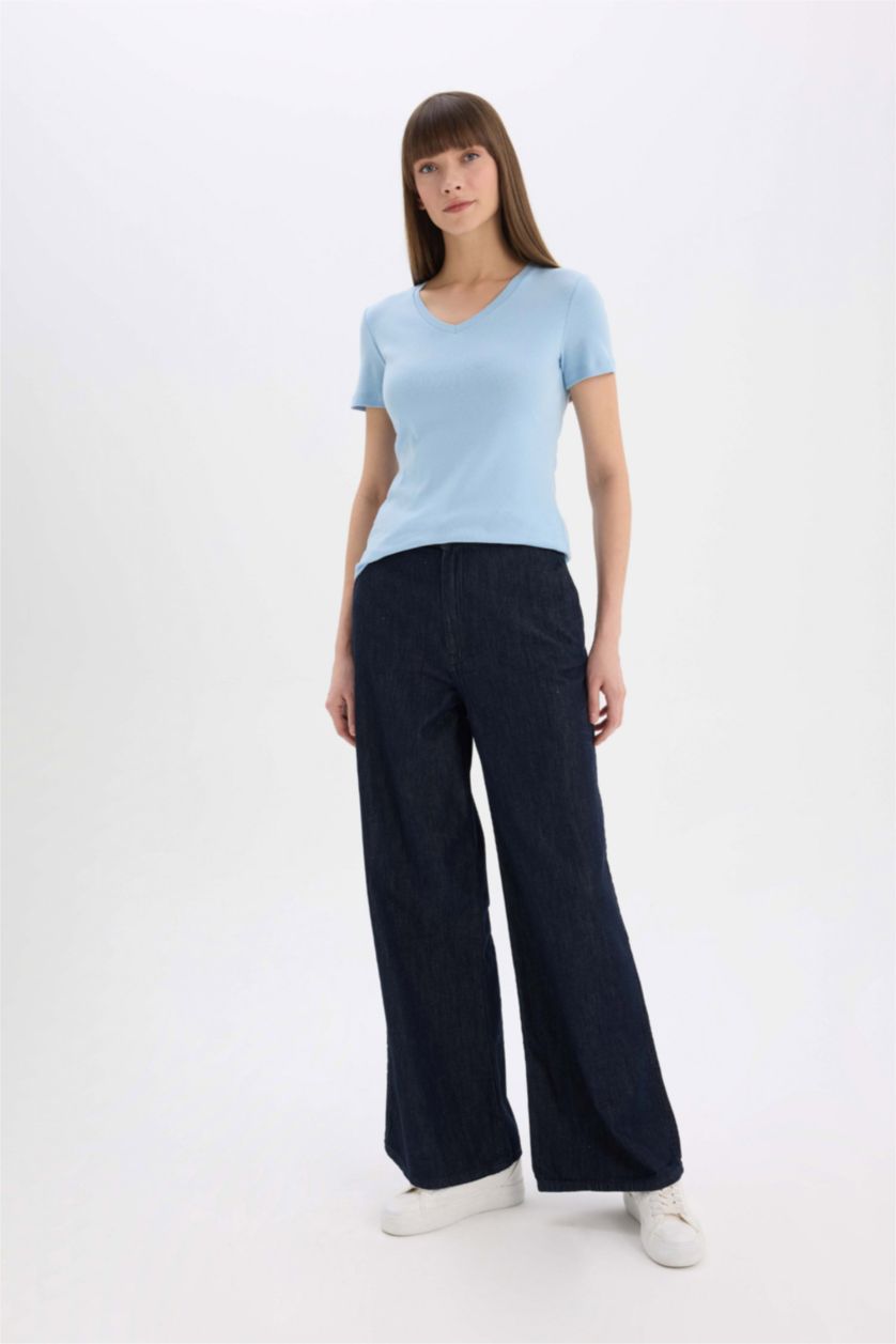 Woman Light Blue Slim Fit Ribana Short Sleeve T-Shirt