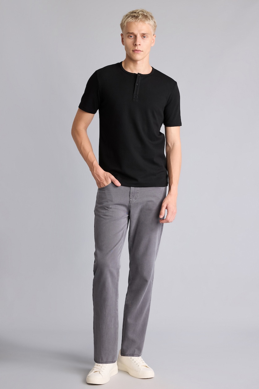 Men Black Slim Fit Short Sleeve T-Shirt