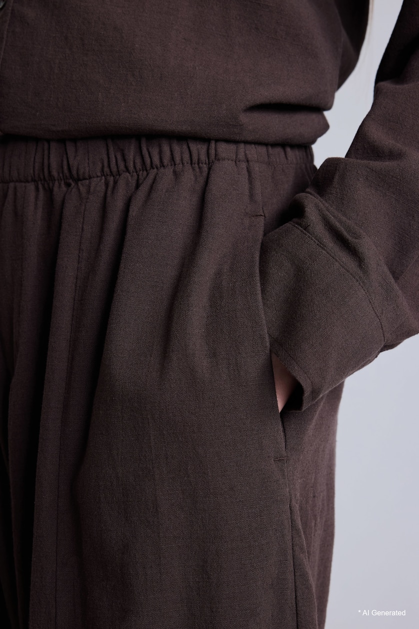 Women Brown Barrel Fit Elastic Waist Linen Blend Trousers