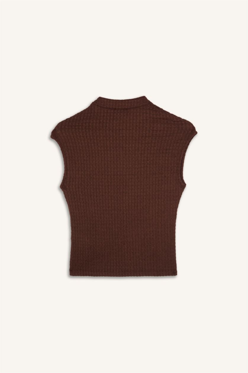 حريمي بني Slim Fit Half Turtleneck Sleeveless Top