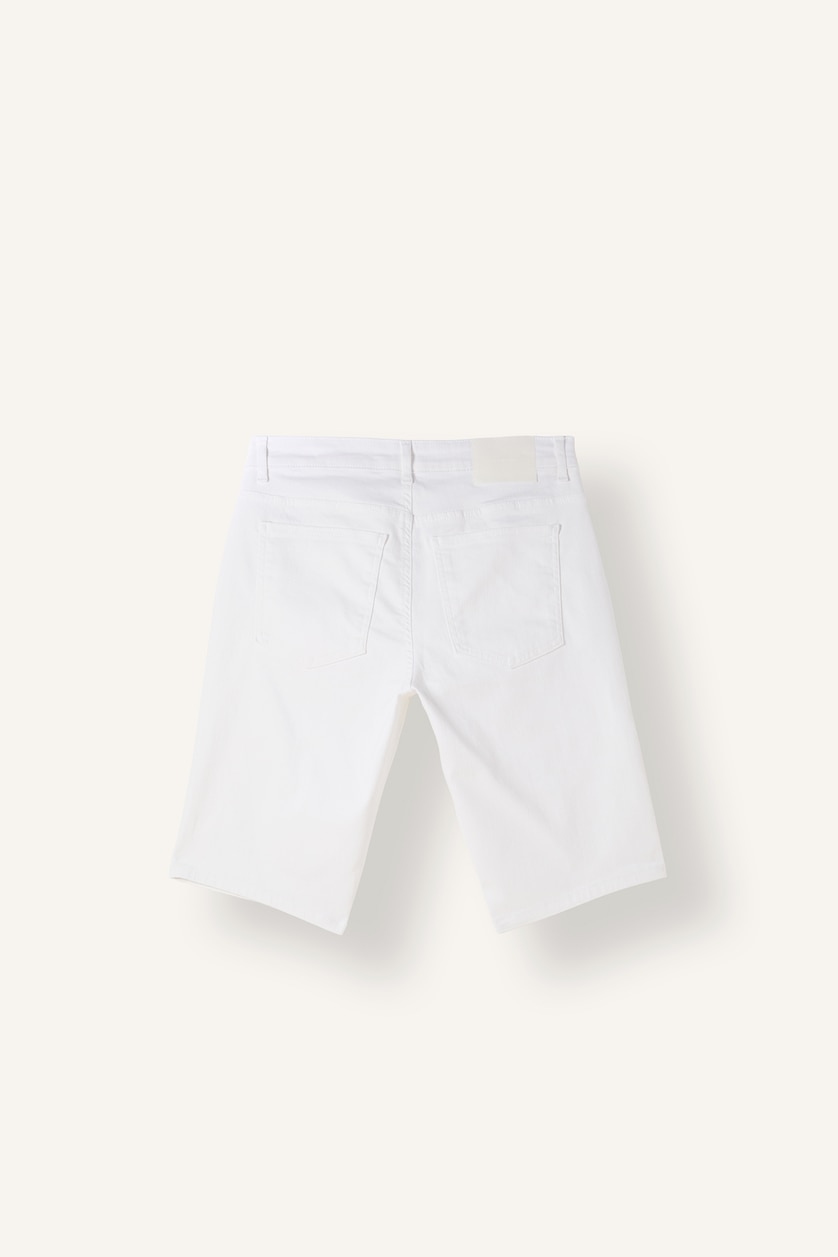 Man White Slim Fit White Bermuda Shorts