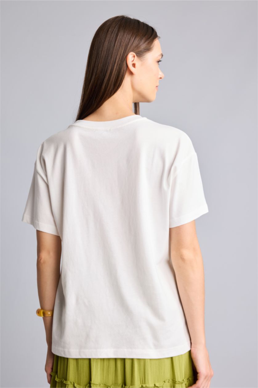 Women White Oversize Fit Short Sleeve T-Shirt