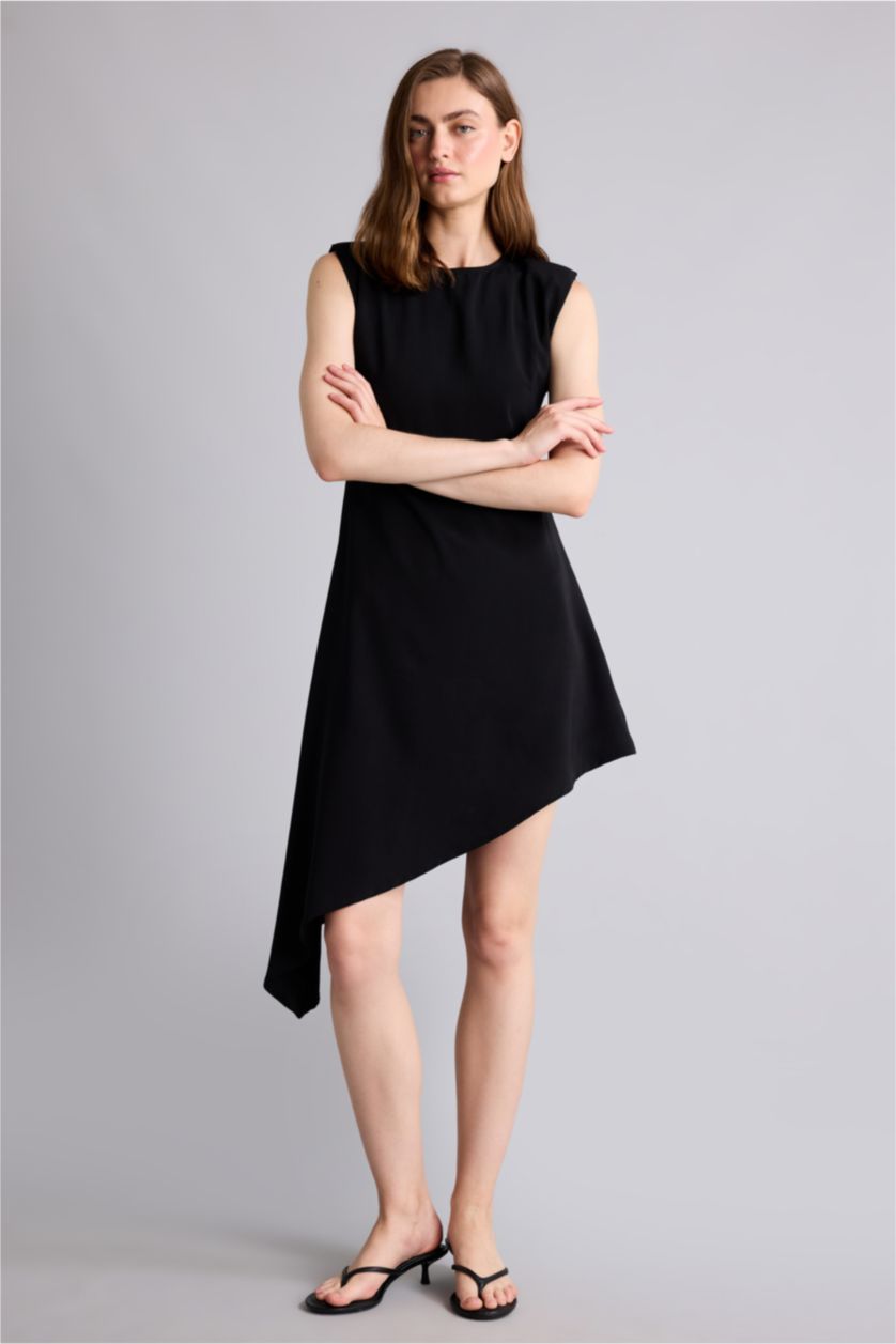 Women Black Crepe Midi Dress