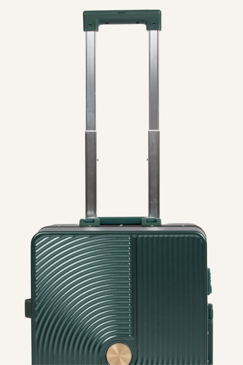 Women Green Baggage