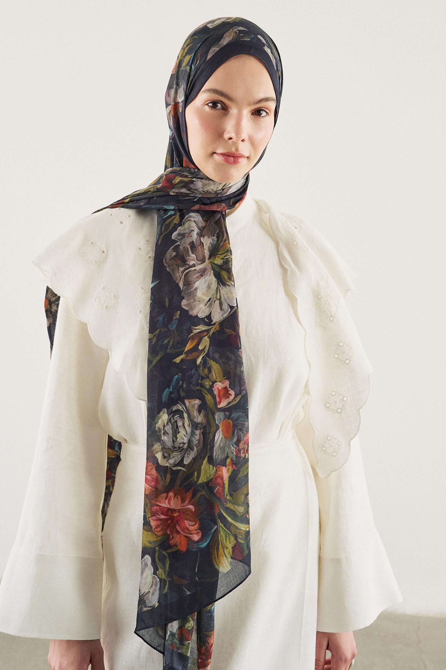 Kadın Siyah Fresh Scarfs X DeFacto Midnight Botanic Viskon Şal