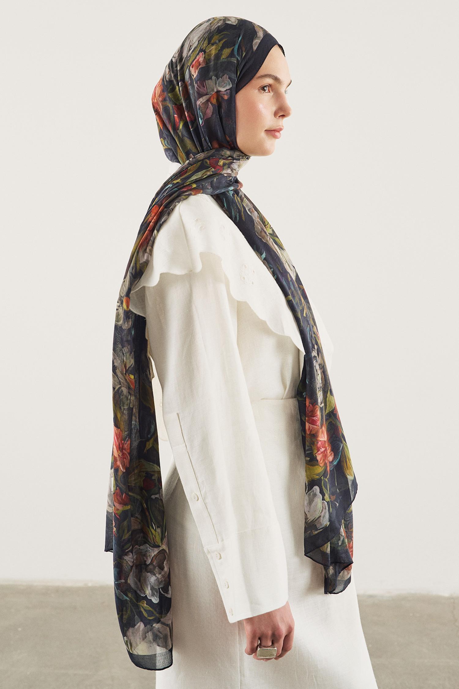 Kadın Siyah Fresh Scarfs X DeFacto Midnight Botanic Viskon Şal