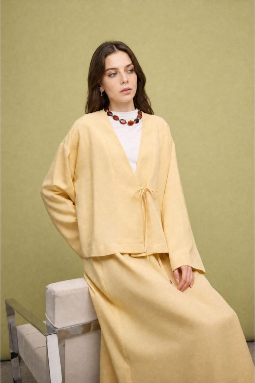 Woman Light Yellow Regular Fit Blended Linen Yellow Kimono