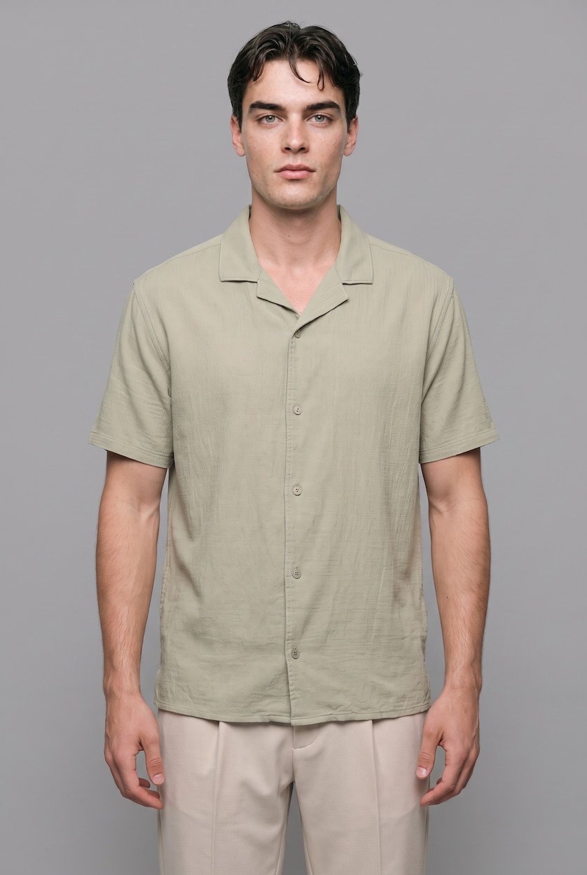Man Mint Modern Fit Cotton Short Sleeve Shirt