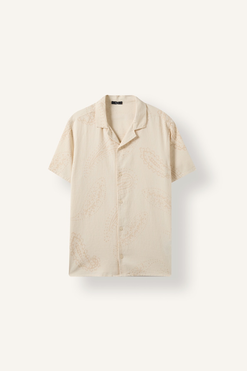 Men Ecru Modern Fit Cotton Short Sleeve Shirt