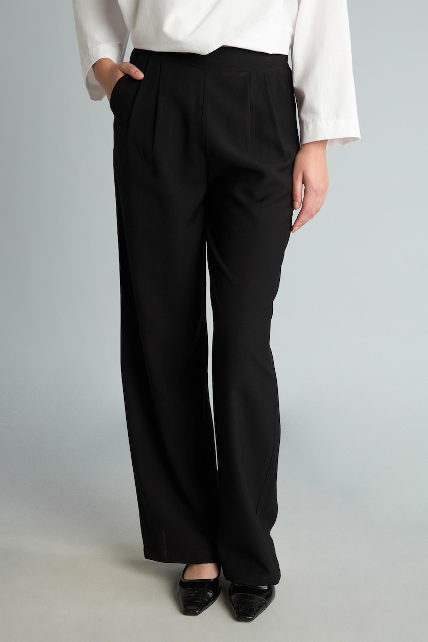 WOMAN Black Straight Fit Wide Leg Trousers