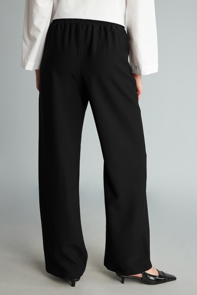 WOMAN Black Straight Fit Wide Leg Trousers