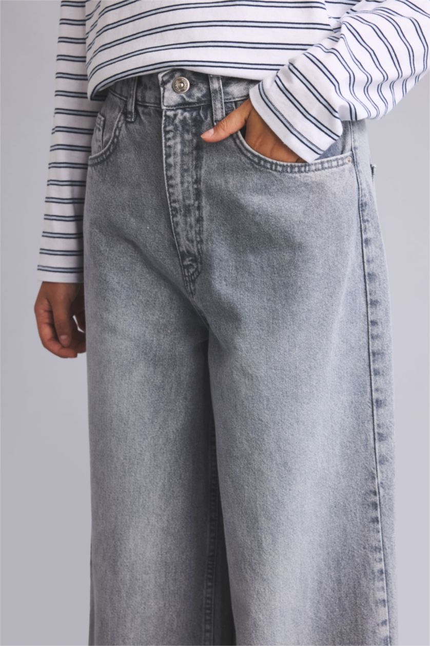 Woman Grey Wide Leg High Waist Trousers