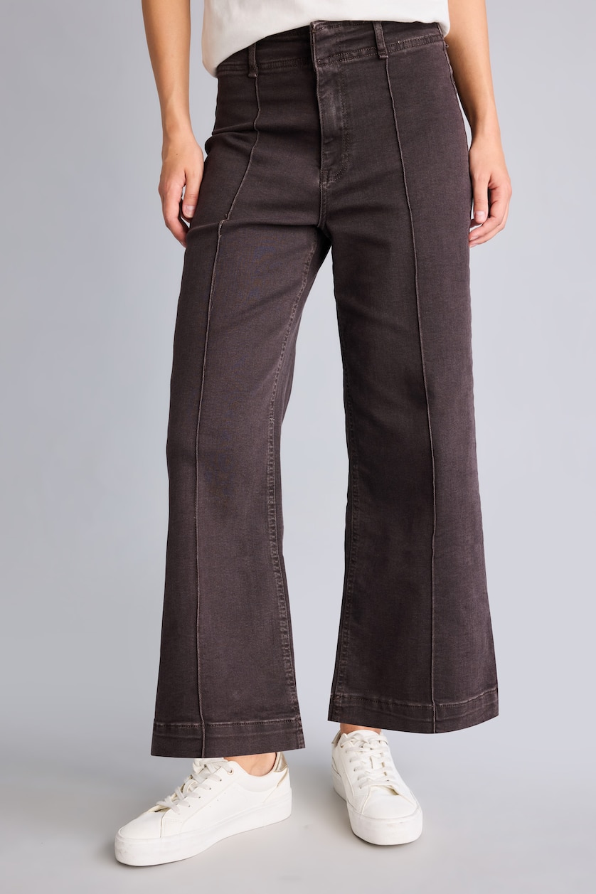 Woman Brown Culotte Fit Trousers