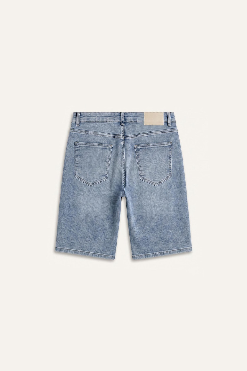 Man Light Blue Slim Fit
