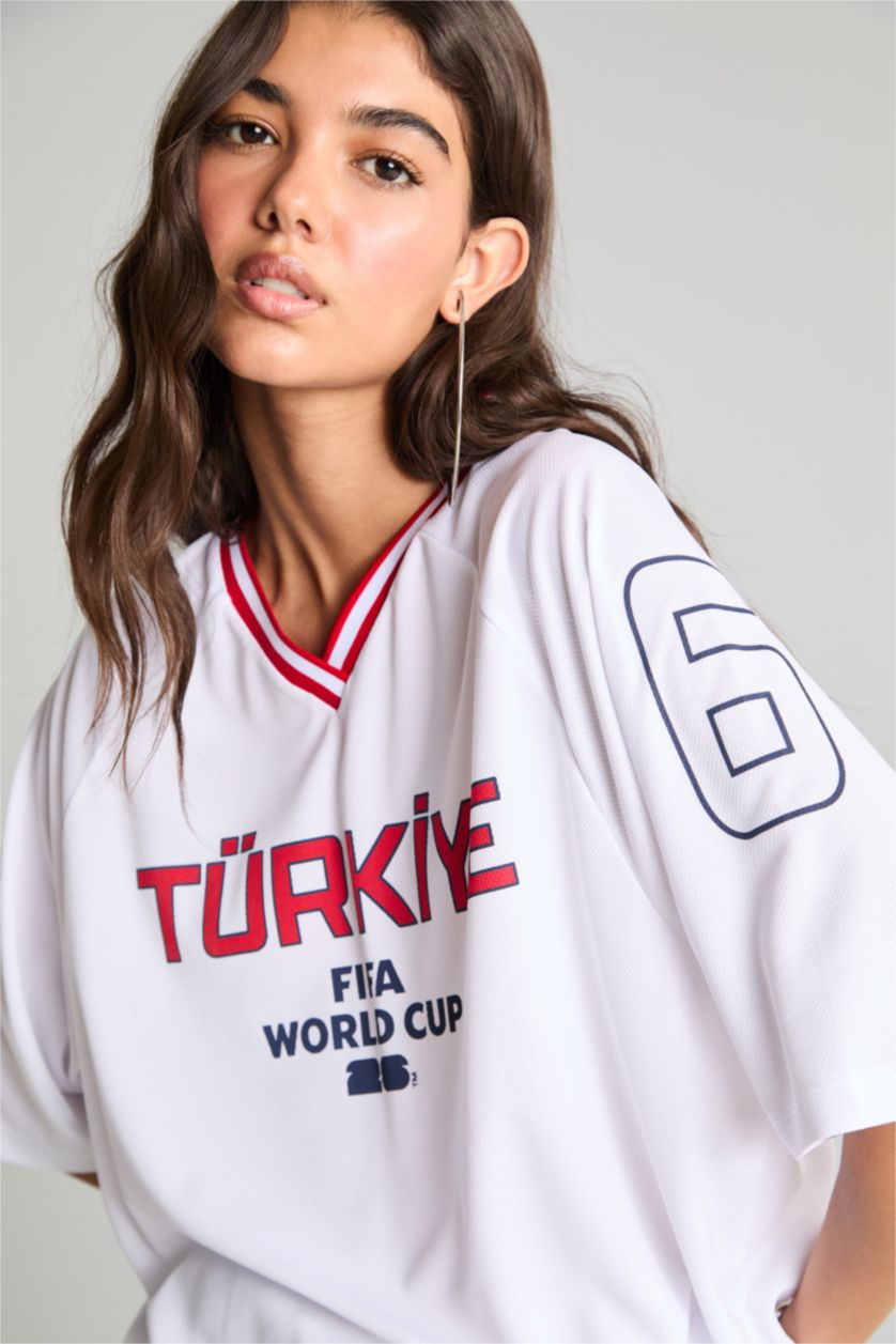 Kadın Beyaz Oversize Türkiye Baskılı Tişört