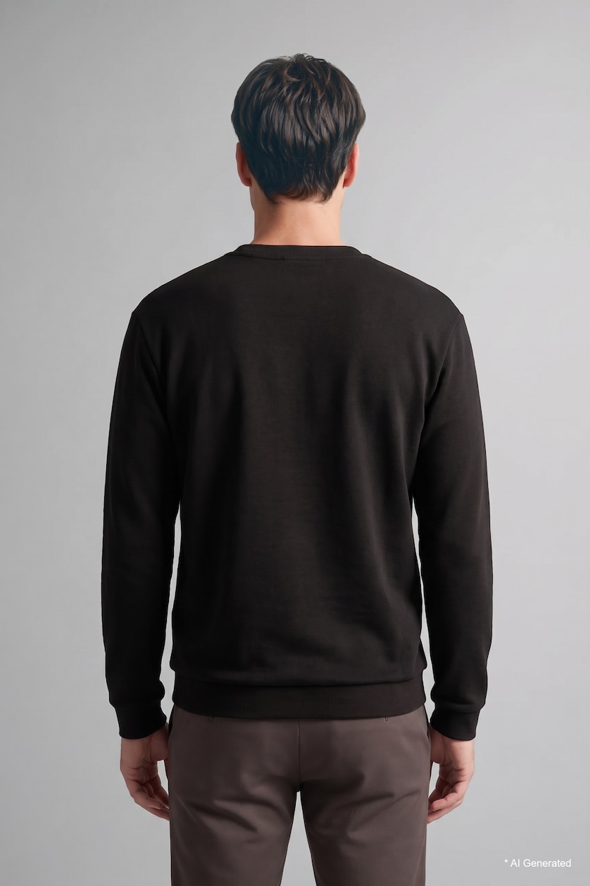Man Black Crew Neck Long Sleeve Sweatshirt