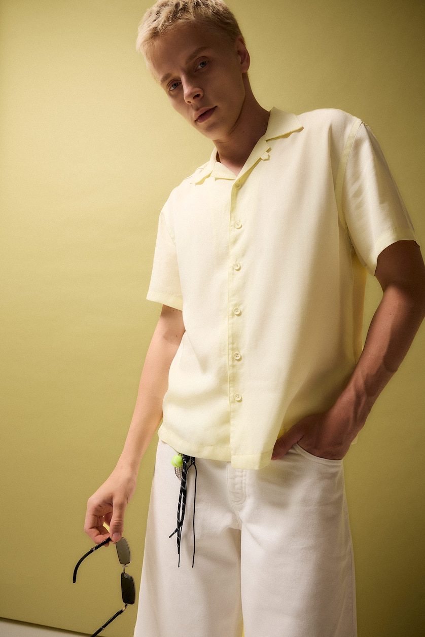 Men Stone Boxy Fit Sensual Short Sleeve Shirt