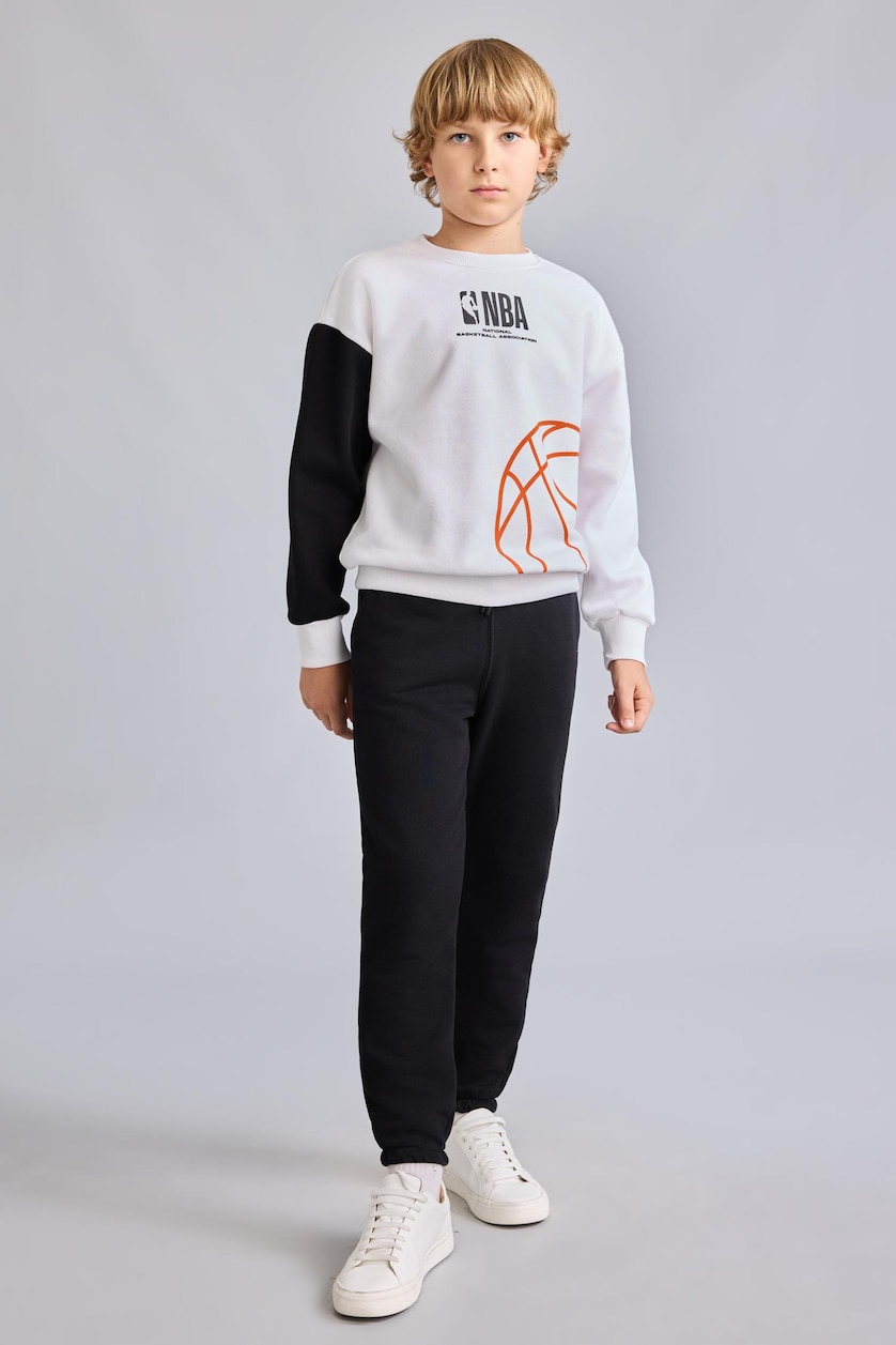 BOYS & TEENS White Thick Sweatshirt Fabric Soft Hairy Inside Sweatshirt