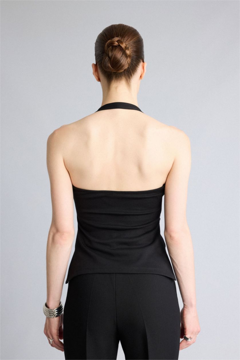 Kadın Siyah Slim Fit Halter Yaka Atlet