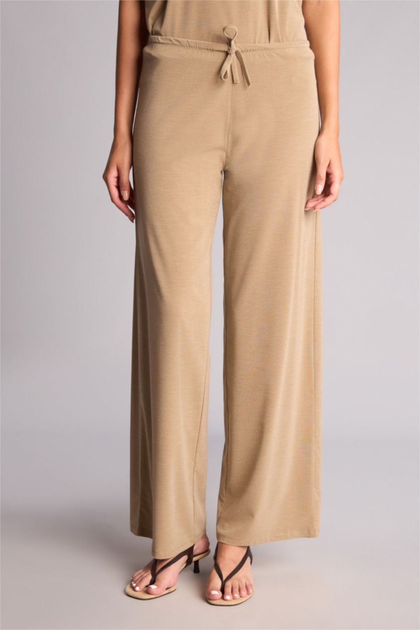 Women Beige Wide Leg Crepe Trousers