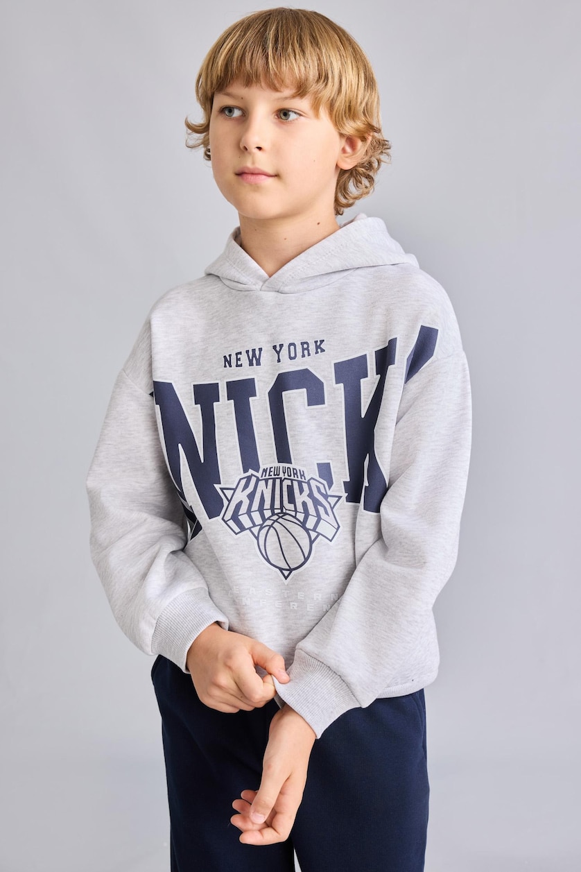 BOYS & TEENS Light Grey Melange Regular Fit NBA New York Knicks Licensed Hooded Sweatshirt