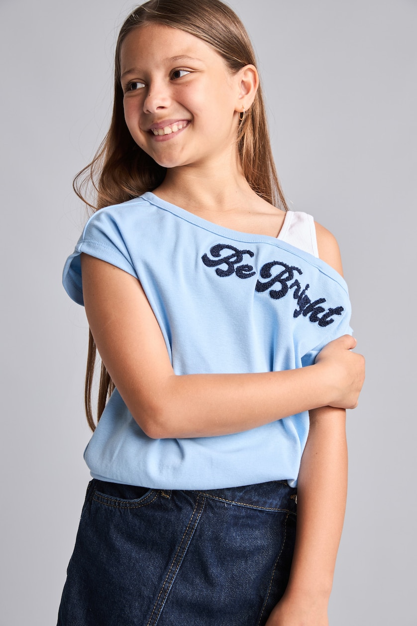GIRLS & TEENS Light Blue T-shirt bleu clair imprimé à col bateau et manches courtes pour fille