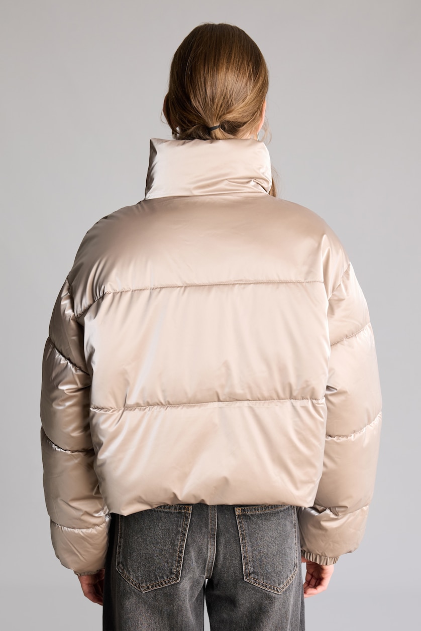 Woman Ecru Zipper Puffer Jacket