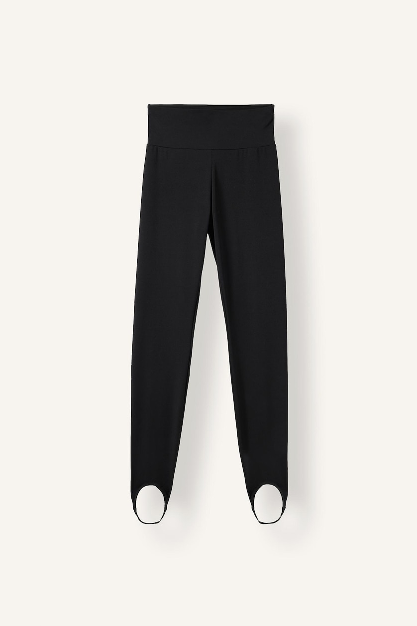 Woman Black Leggings