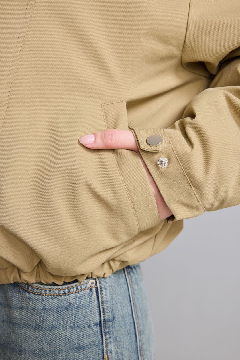 Women Beige Button up Puffer Jacket
