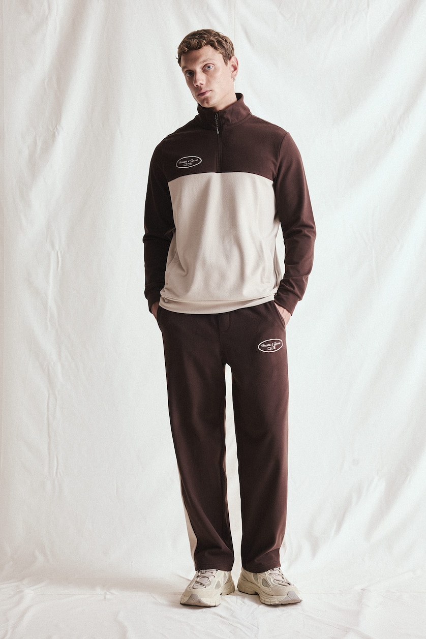 Men Brown Relax Fit fleece Jogger