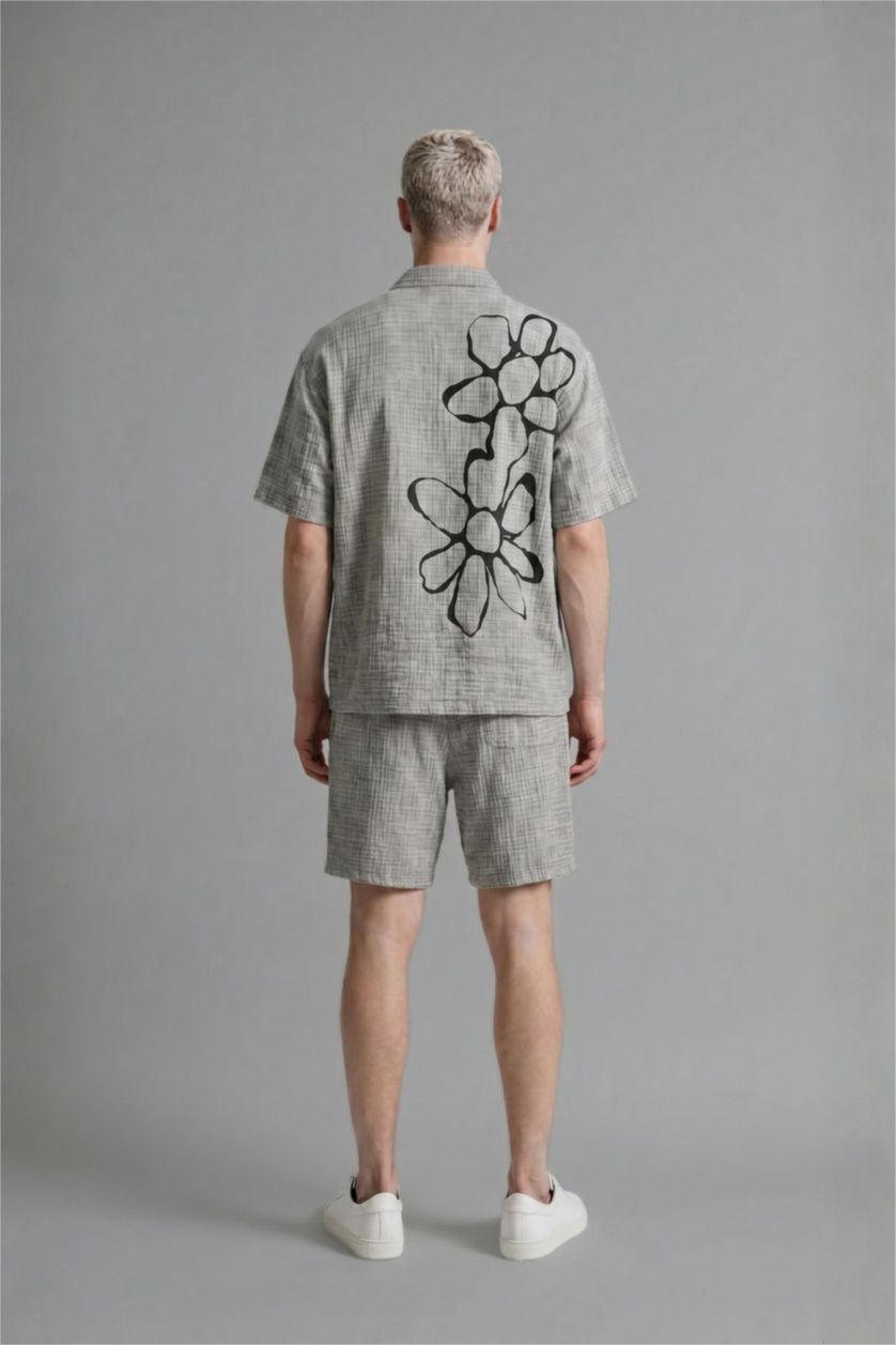 Men Grey Boxy Fit Muslin Short Sleeve Shirt