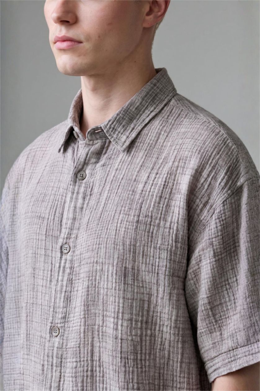 Men Grey Boxy Fit Muslin Short Sleeve Shirt