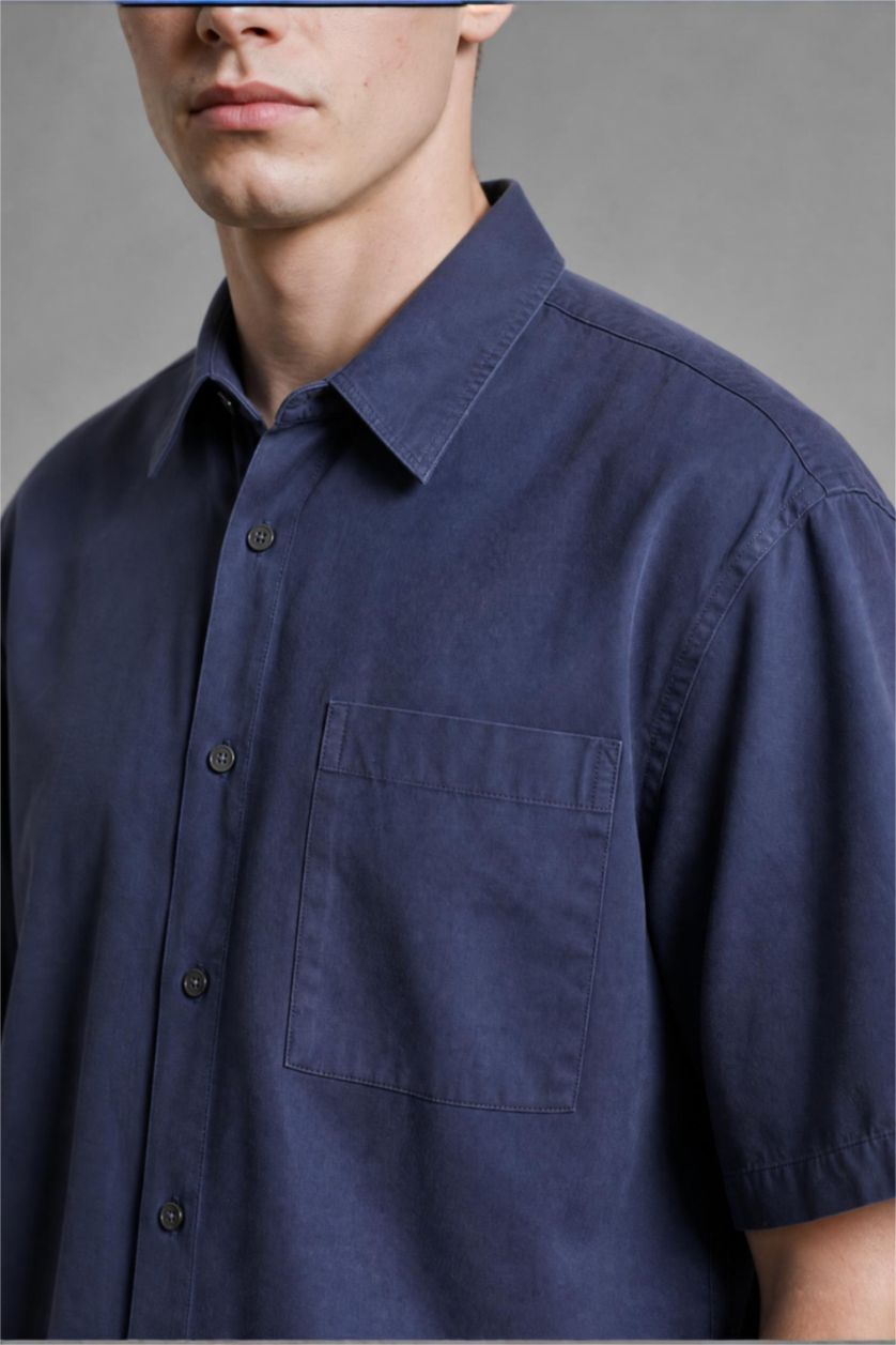 Men Blue Boxy Fit Gabardine Short Sleeve Shirt