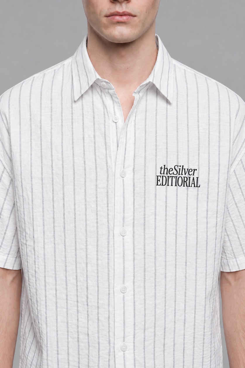 Men Grey Boxy Fit Crinkle Short Sleeve Shirt