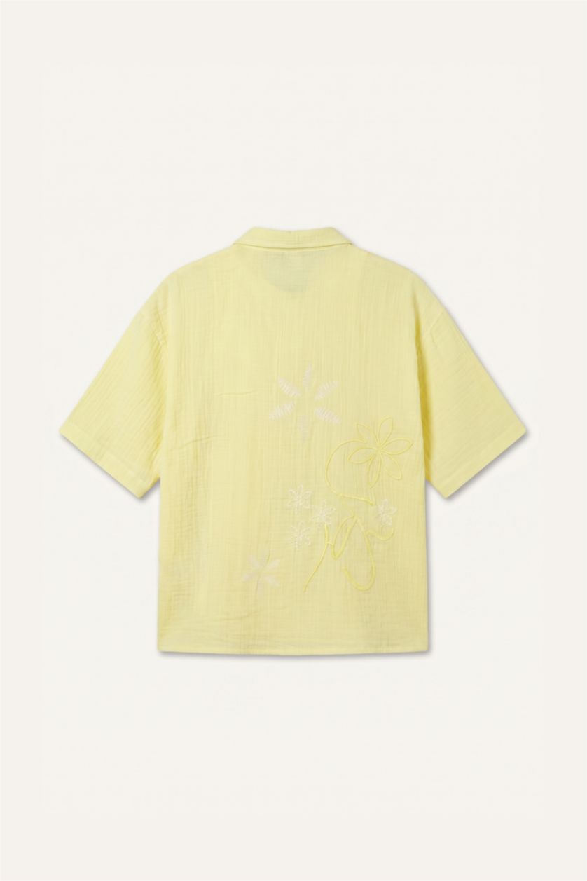 Men Yellow Boxy Fit Muslin Short Sleeve Shirt