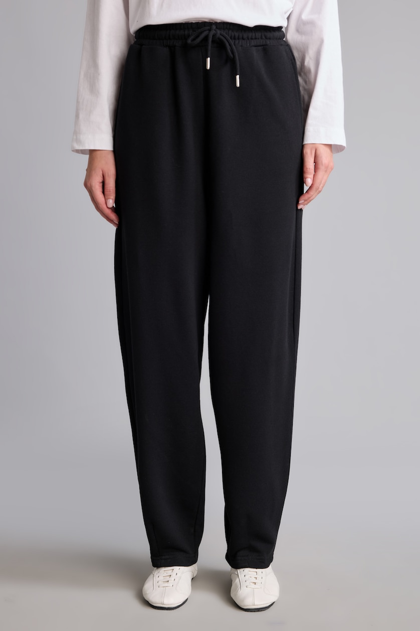 Women Black Trousers