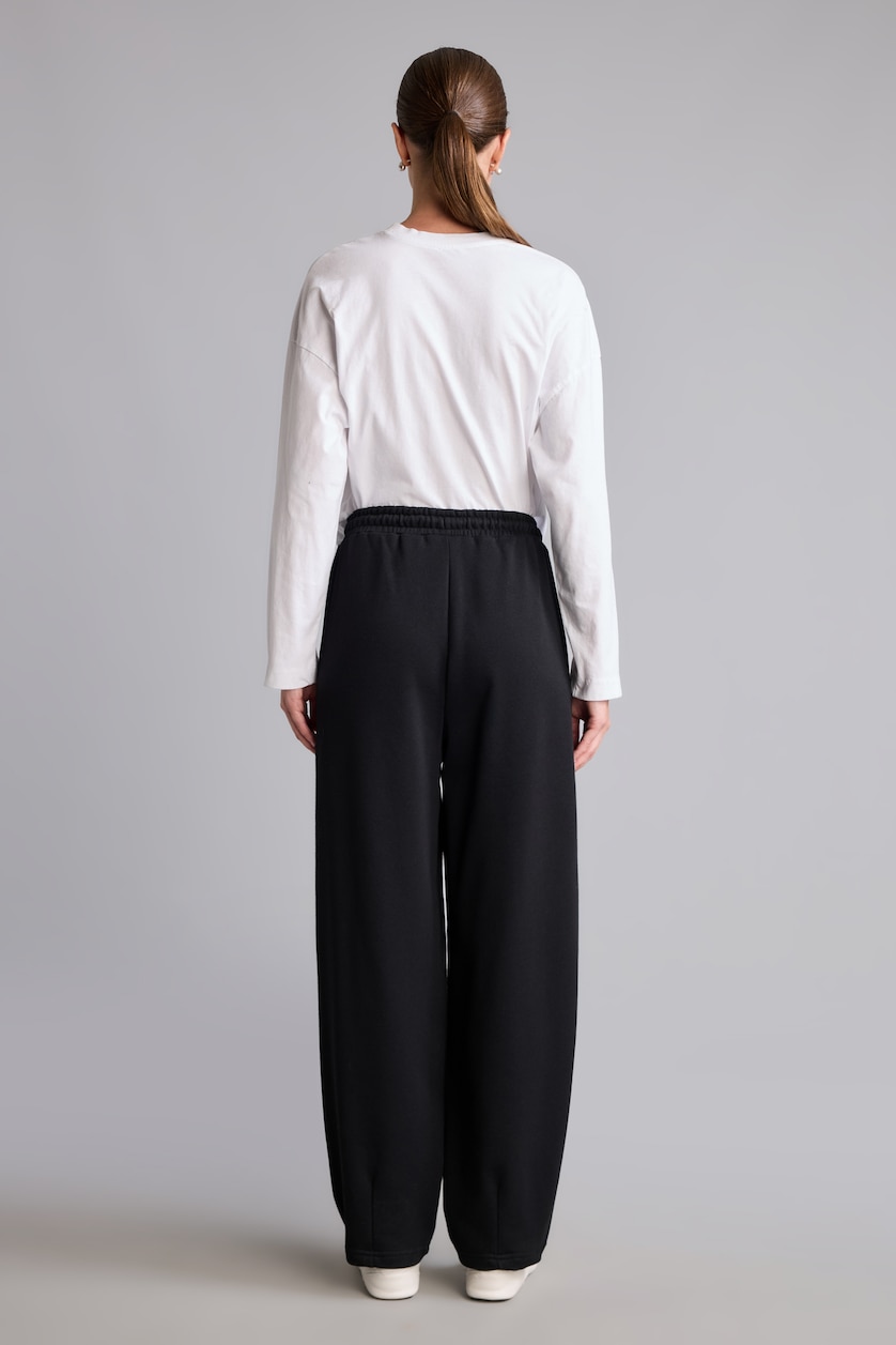 Women Black Trousers