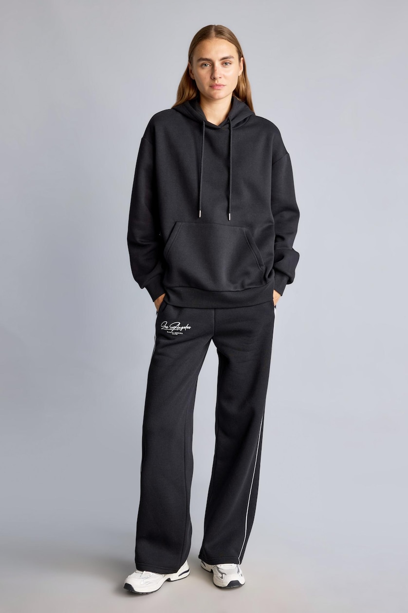 Women Black Straight Fit Thick Sweatshirt Fabric Trousers