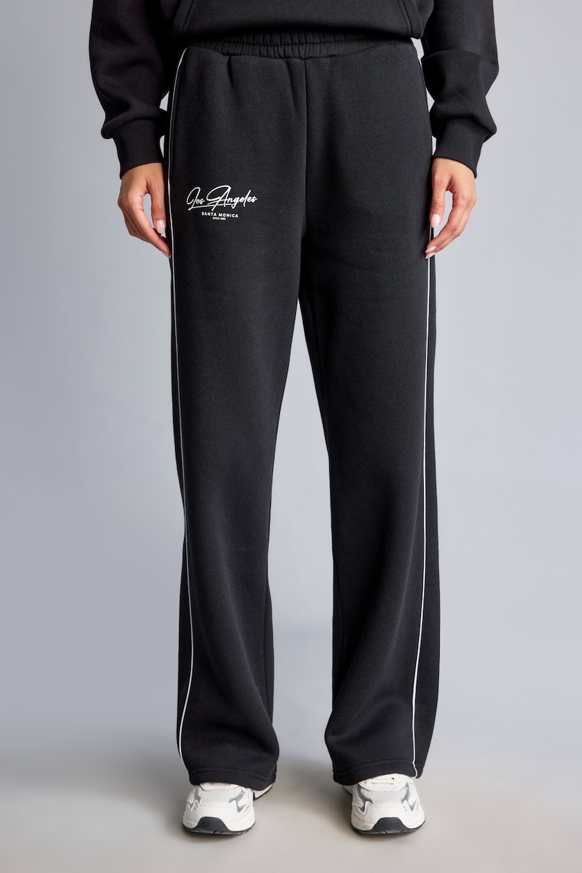 Women Black Straight Fit Thick Sweatshirt Fabric Trousers